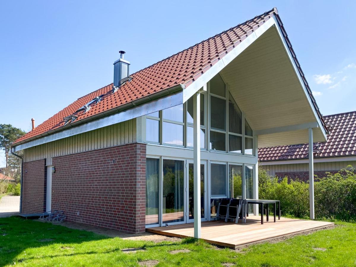 Ferienhaus Wiesengefluester W10 - Mit Sauna, Kamin Und Garten Röbel Eksteriør billede